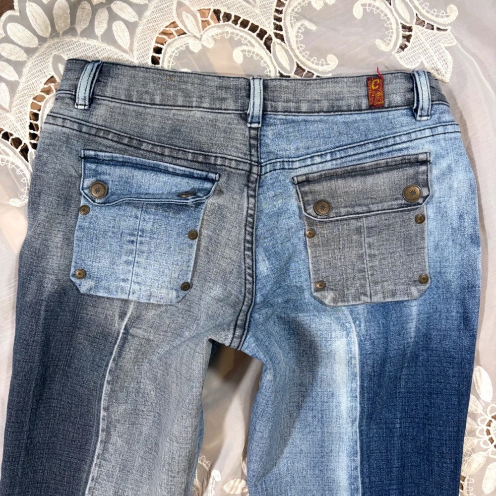 Y2K Grunge Capri Studded Crest Jeans Size 7/8 Patchwork Multi Tone Blue Grey